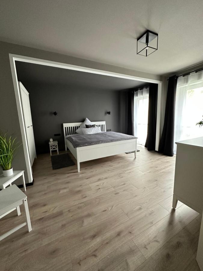 Remise-berlin-gruenau Your Cozy And Comfortable To For Up To 6 People Between Mueggelsee And * Berlijn